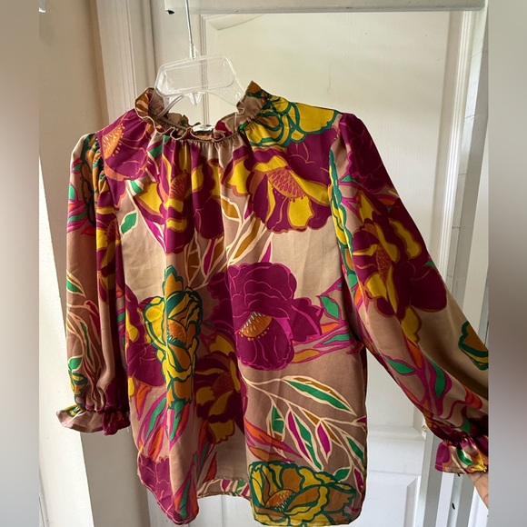 ENTRO Floral Ruffle Neck Blouse in Mustard, Green & Berry SM - Picture 3 of 8